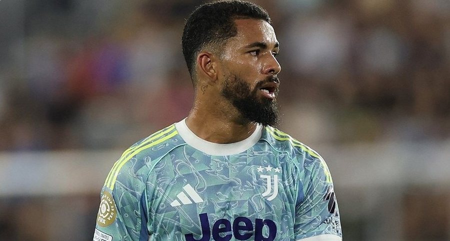 Douglas Luiz “i bie pishmanit”, mesfushori brazilian kërkon