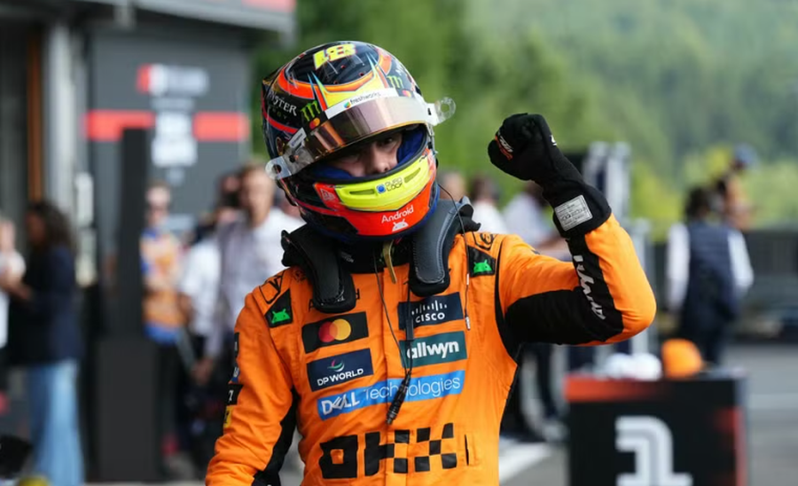 Piastri shkëlqen, "pole-position" dhe epërsi ndaj