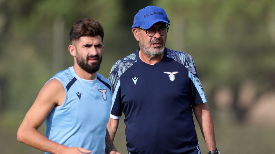 Përfundon “dashuria” Sarri-Hysaj? Trajneri “fik”