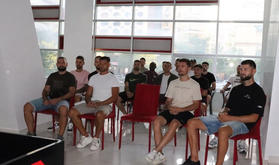 “Rrufe në qiell të hapur”, ish-i i Partizanit dhe