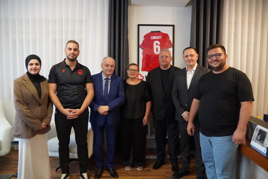 Presidenti Duka vizitë historike në Bujanoc, vjen në kuadër