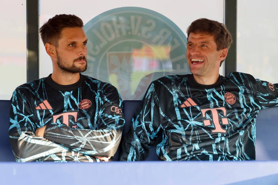 ZYRTARE/ Bayern Munich i surprizon të gjithë, rinovon kontratën
