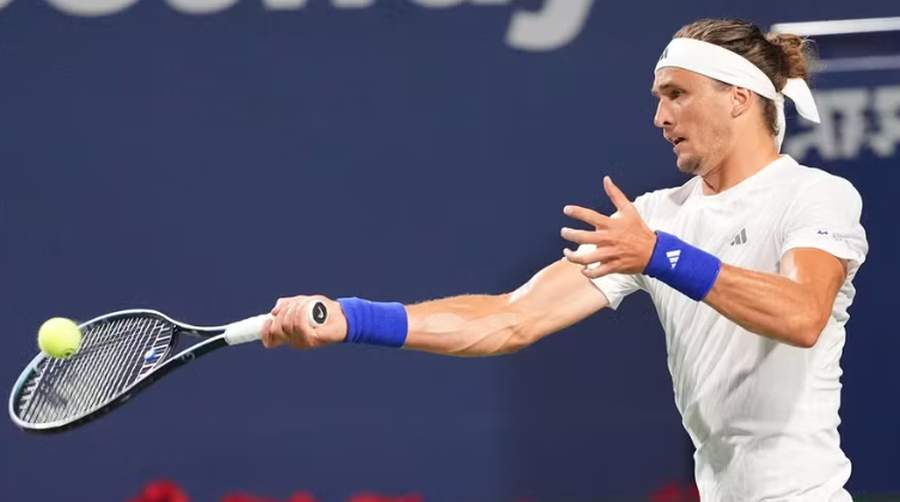 TENIS/ Spektakël në Canadian Open, Zverev dhe Gauff kalojnë me