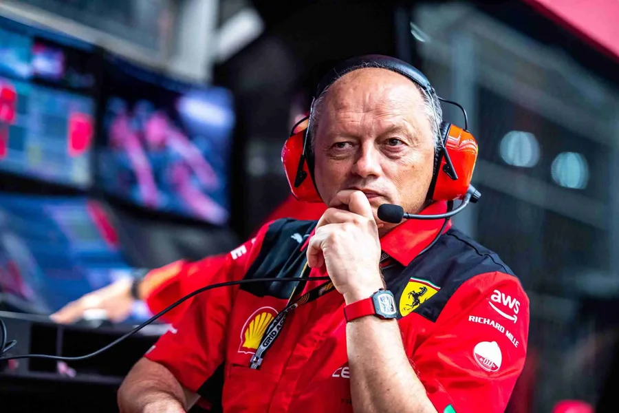 ZYRTARE/ Merr fund "telenovela", Ferrari rinovon kontratën me