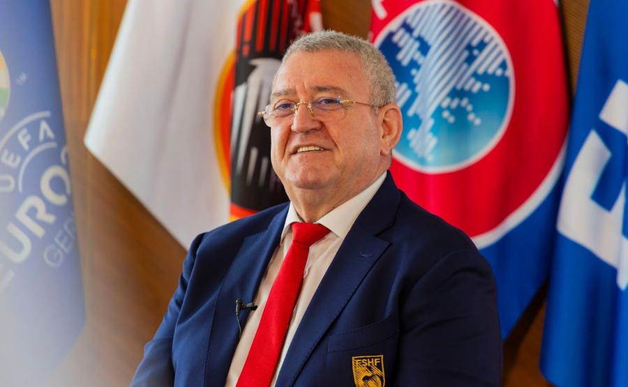 Surprizohen Bardhi e Demrozi, presidenti i FSHF-së Armand Duka mesazh