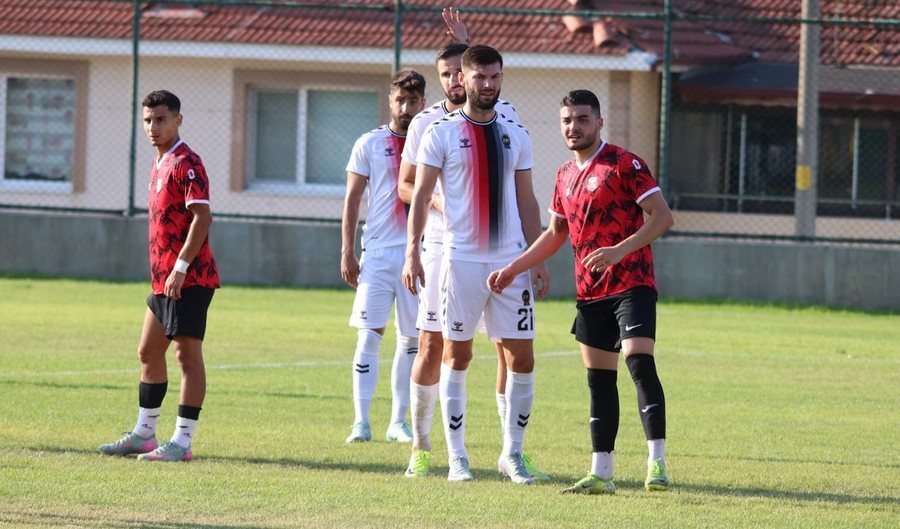 Miqësore e qetë në Turqi, Flamurtari ndahet në paqe me