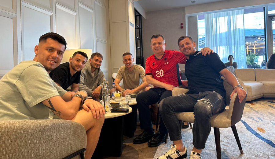 “Edhe pak ditë”, ministri Balla publikon foto me