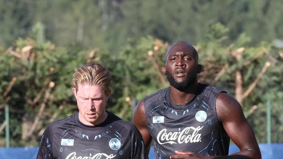 Napoli merr lajmin “katastrofik”, dëmtohet ylli i ekipit