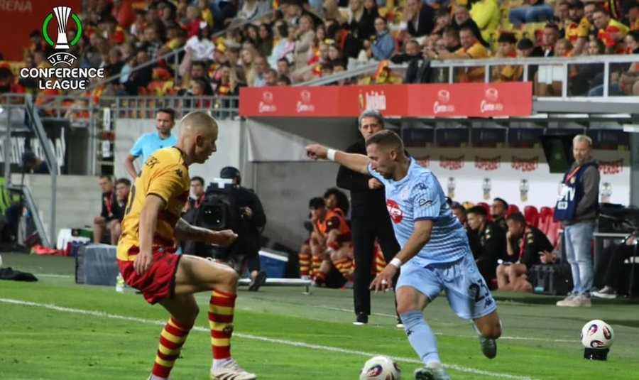 “90 minuta shpresë ndaj Jagiellonia,”Blutë” e Ilir