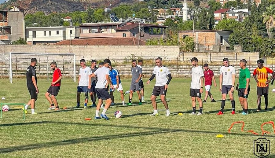 VIDEO/ Naftëtari nuk ndal vrullin: Çdo stërvitje na çon