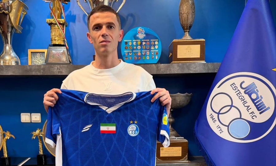 6 gola dhe spektakël, Jasir Asani debuton në Iran me ekipin e ri