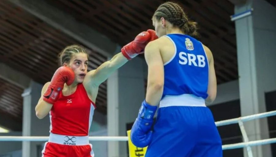 Po shkruan historinë e sportit shqiptar, Esmeralda Novruzaj e vetmja