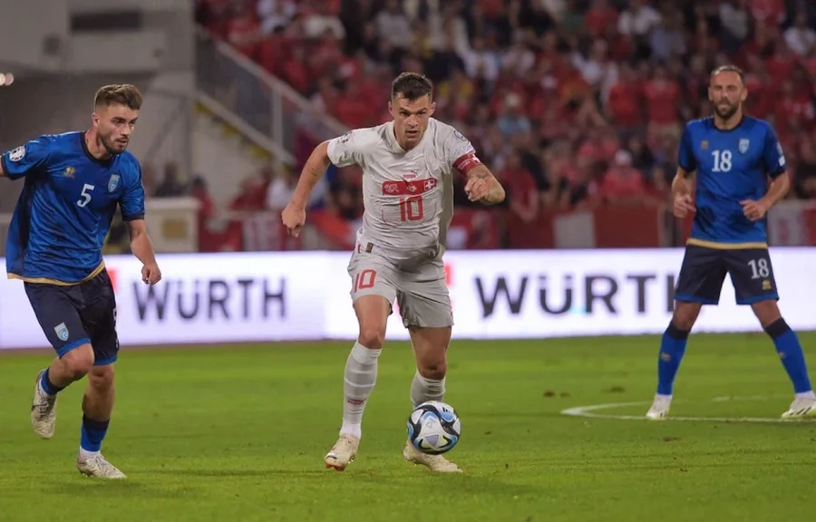 Xhaka në fushë nga minuta e parë, FORMACIONET ZYRTARE të