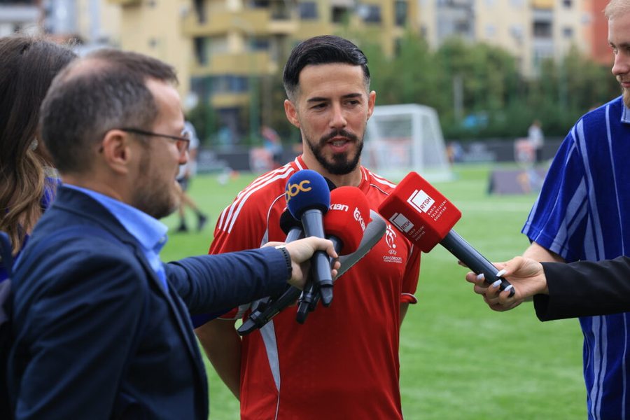 Festivali i futbollit/ Luis Figo, Aljosa Asanovic e Jahmir Hyka