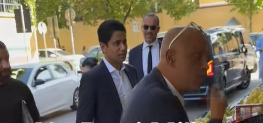 VIDEO/ Presidenti i PSG-së në Tiranë, Al-Khelaifi “thyen