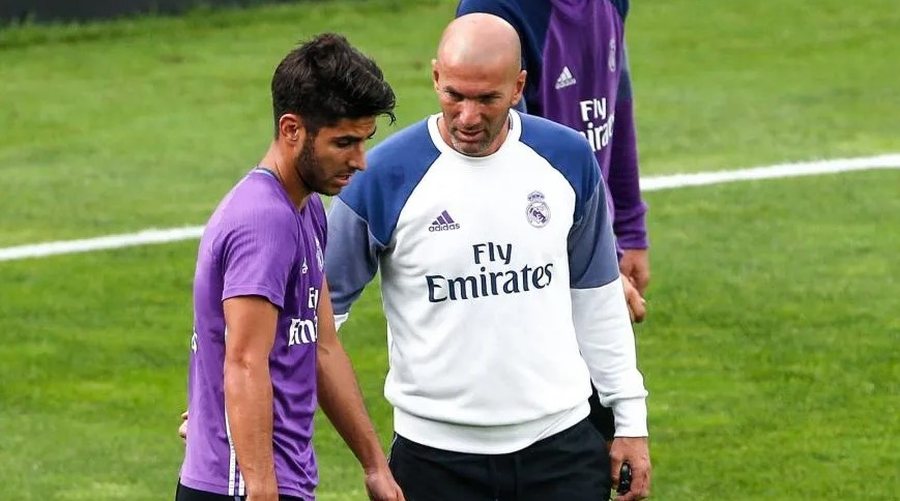Hakimi ngre në “qiell” Zinedine Zidane: Ai më dha besim,