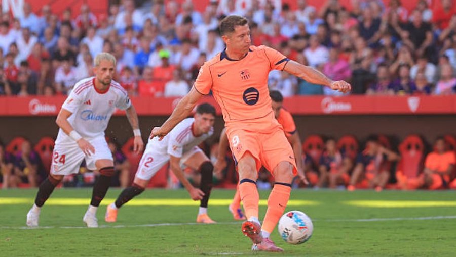 Penalltia e humbur shpall Lewandowskin “non grata”, Barcelona gati
