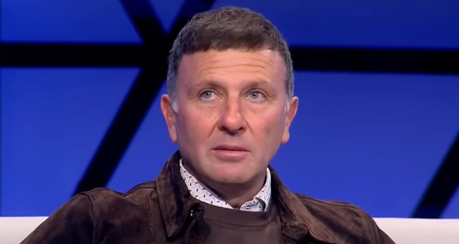 "Ndeshje jetike", Redi Jupi BEFASON me titullarët ndaj