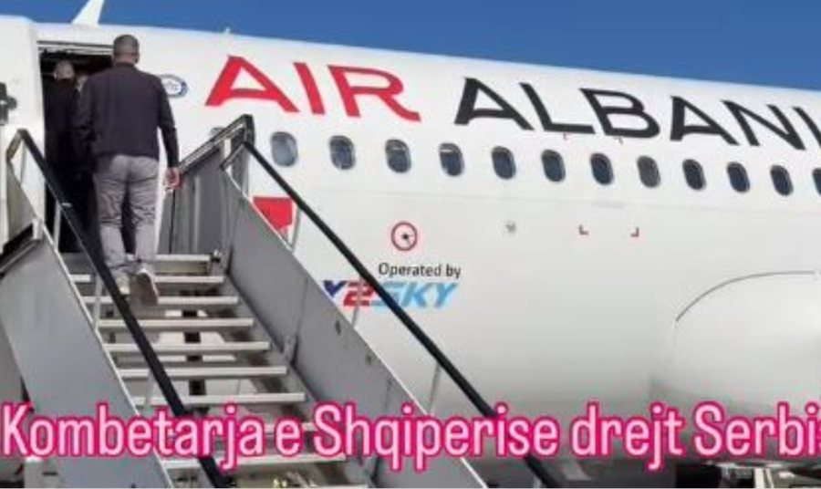 VIDEO/ Kombëtarja me një qëllim niset drejt Serbisë,