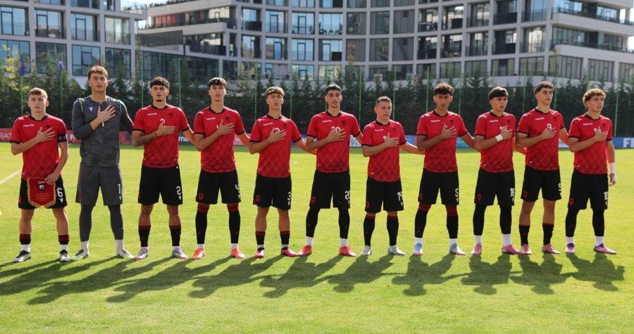 Miqësore në “Shtëpinë e Futbollit”,