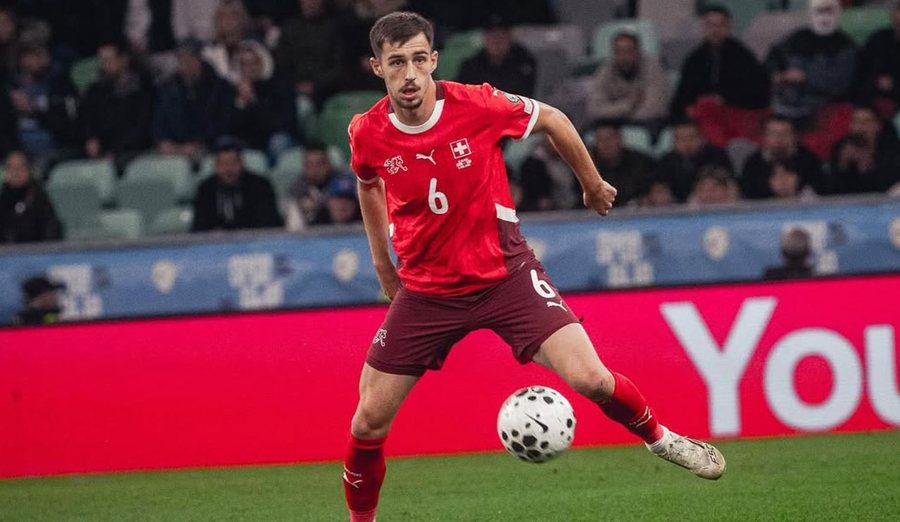 Hoqi dorë nga Shqipëria, Adrian Bajrami flet pas debutimit me