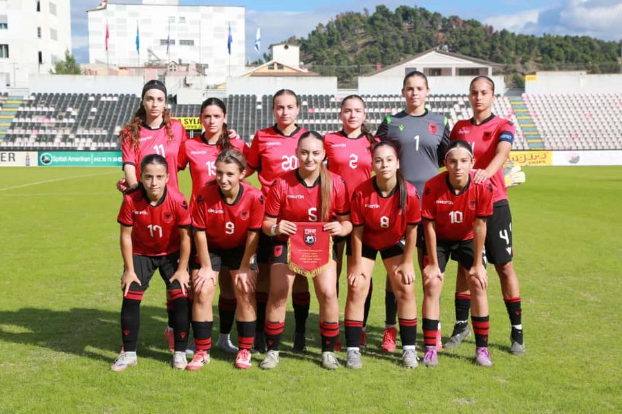 Spektakël mes 4 golave në “Elbasan Arena”, kombëtarja