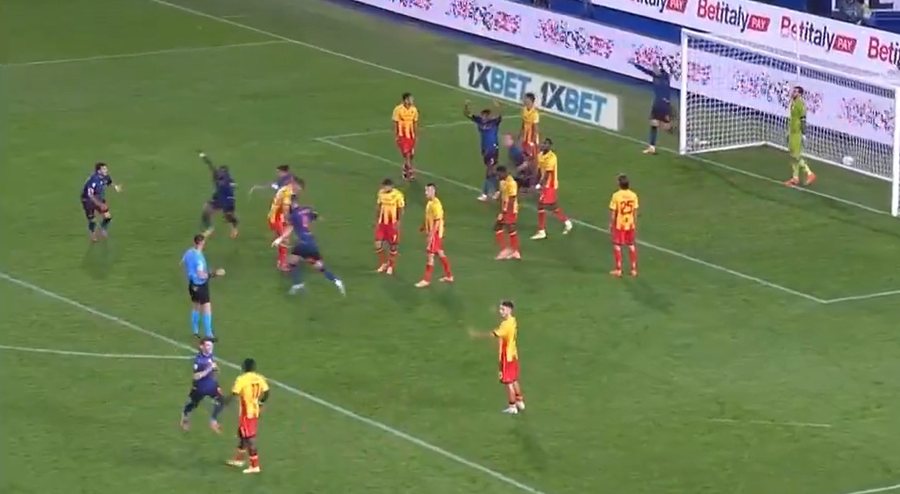 VIDEO/ Napoli “blindon” kreun, kampionët mposhtin dyshen e