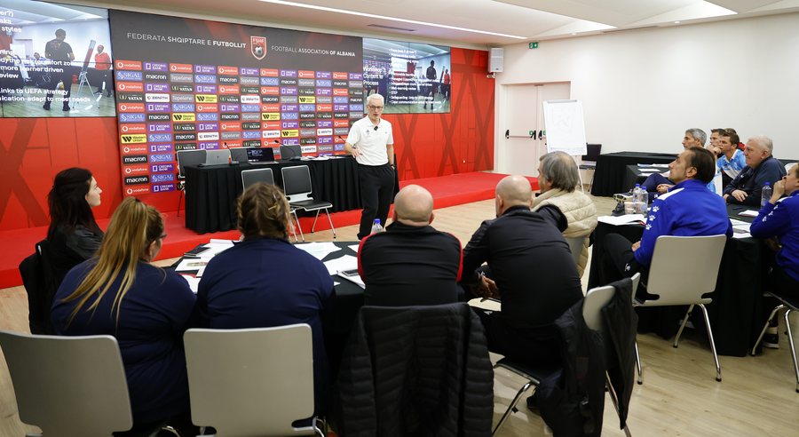 Futbolli për të gjithë / FSHF dhe UEFA bashkojnë forcat