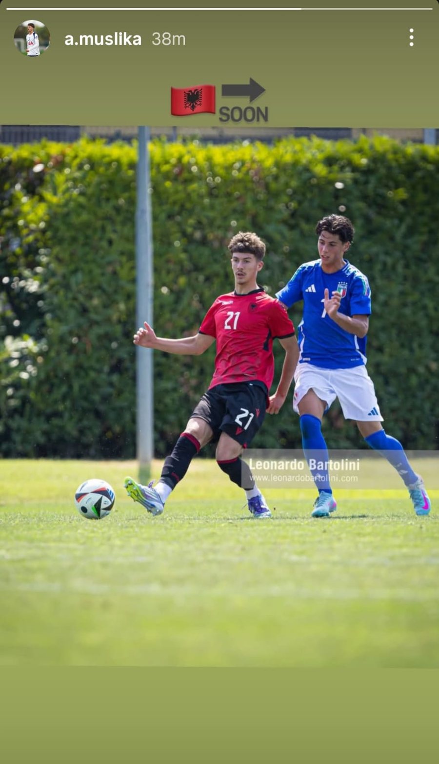 Nuk ka të ndalur me gola në Premier League, sulmuesi mesazh