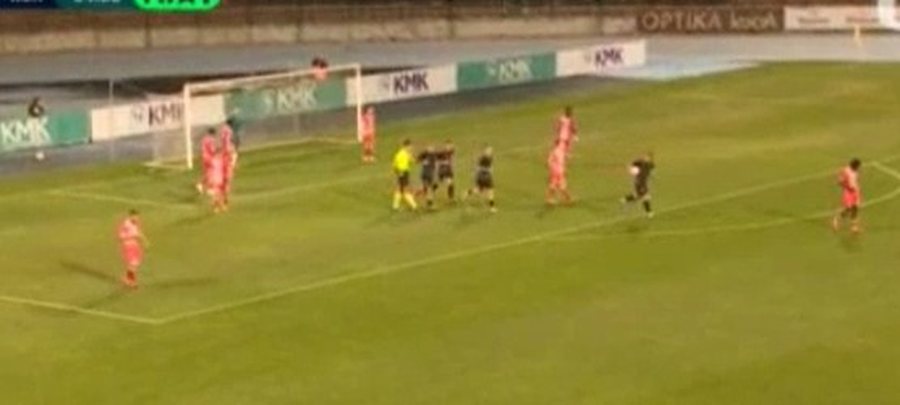 VIDEO/ 5 gola dhe spektakël, Skënderbeu i shpëton turpërimit