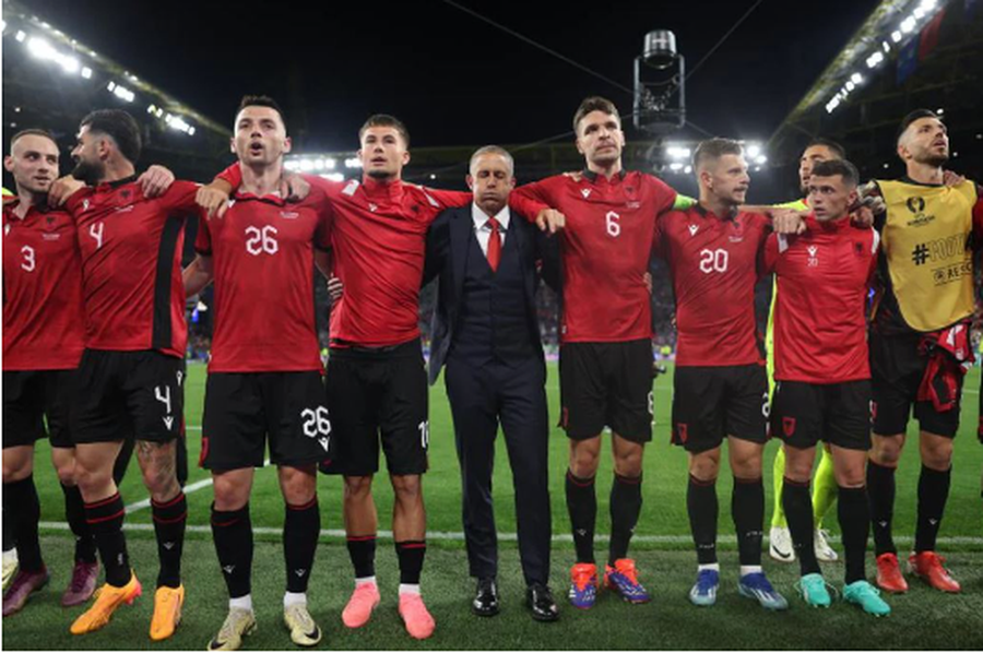 Po dhuron “magji” në Serie A, mesfushori 22-vjeçar fut