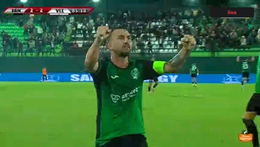 VIDEO/ Spektakël me 4 gola në Rrogozhinë! Penalltia dhe kartoni i