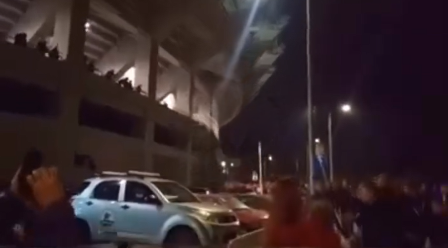 VIDEO/ Sherr masiv në Shkup pas ndeshjes Shkëndija –