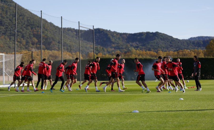 Mision janë 3 pikët, Kombëtarja shqiptare niset drejt