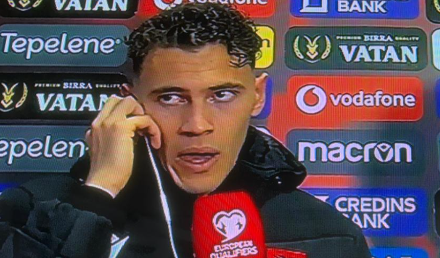 Të gjithë shqiptarët “sy e veshë”, Kristjan