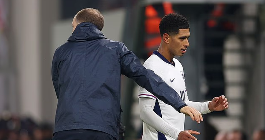 Ndeshja me Shqipërinë “mollë sherri” për