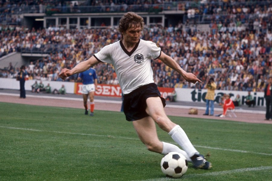 E TRISHTË/ Ka fituar Kupën e Botës me Gjermaninë,