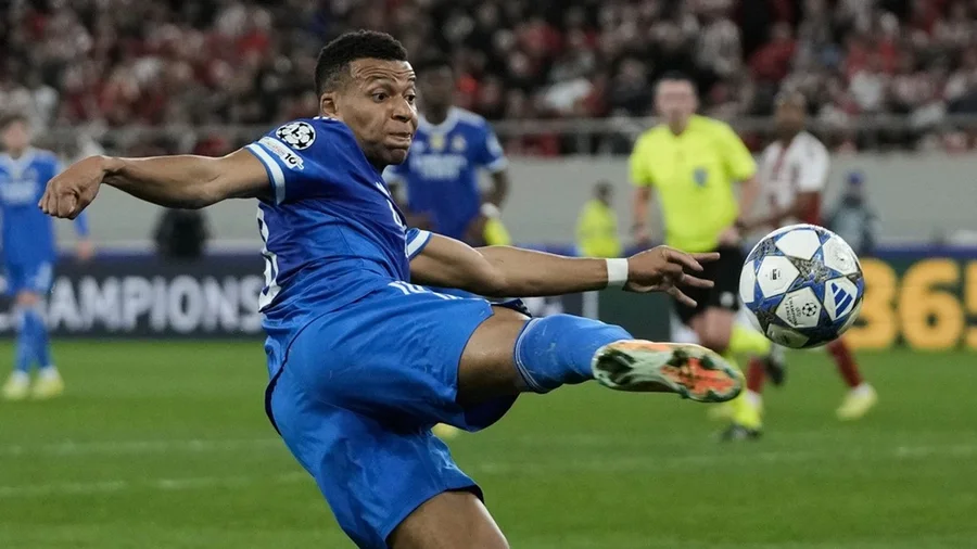 I shënoi 4 gola Olympiacos, Kylian Mbappe: Nuk mendoj se Reali varet nga