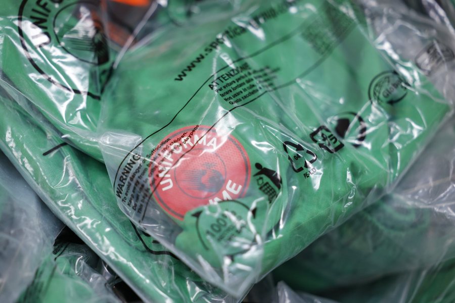 Projekti “Uniforma Ime”/ Vijon shpërndarja e seteve sportive,