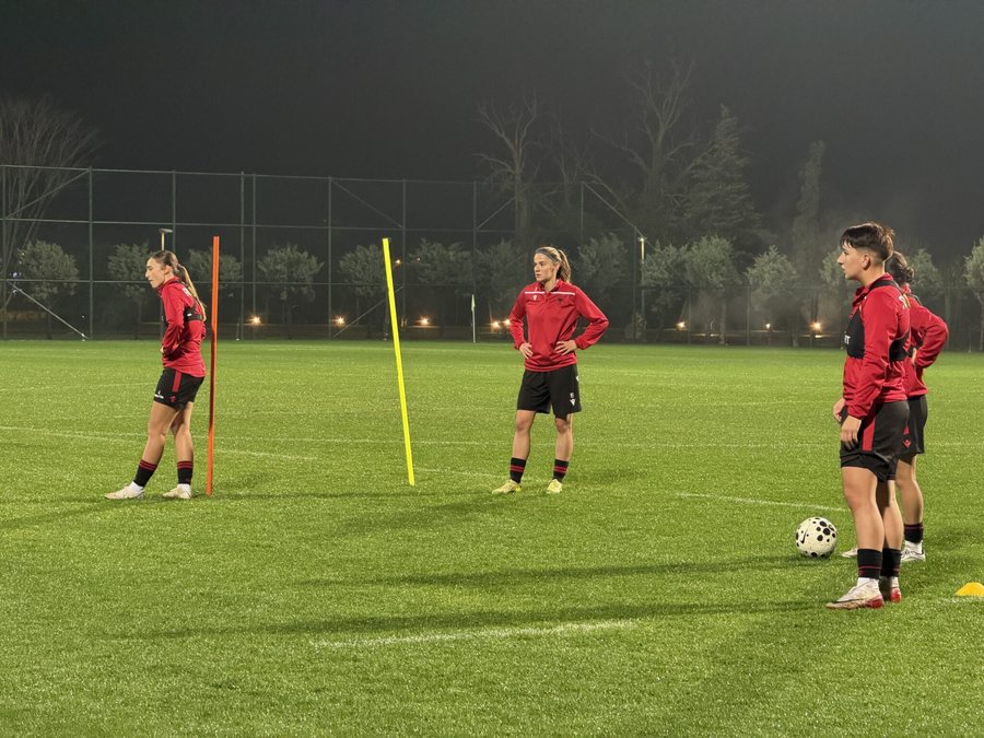 Shqipëria e vajzave nis përgatitjet për miqësoren e