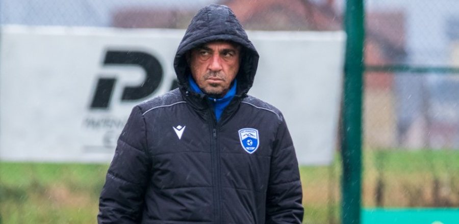 4 ndeshje pa fitore dhe të parafundit në tabelë, Nevil Dede