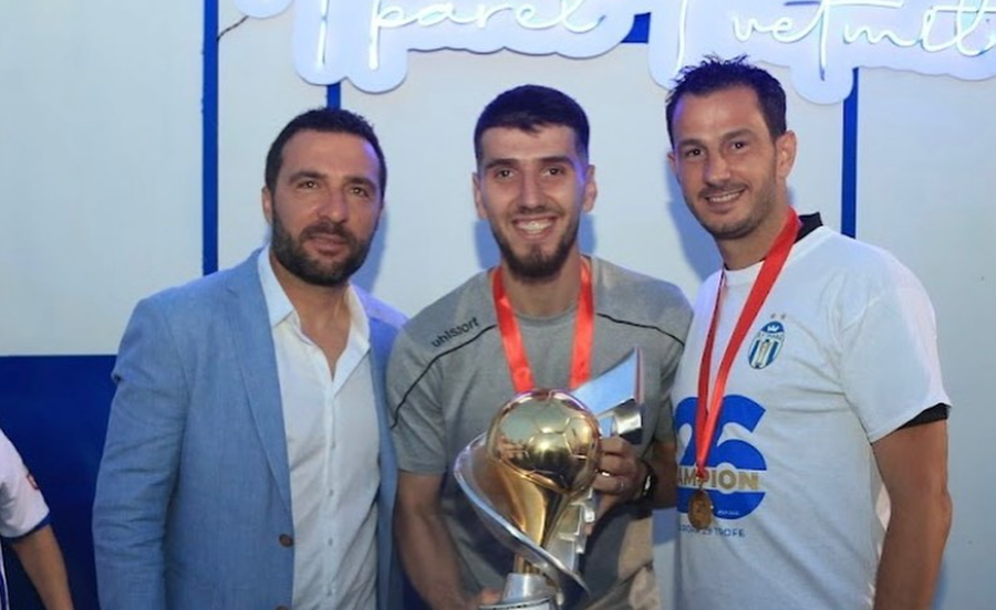 ZYRTARE/ "Rrufe në qiell të hapur", kampioni i Tiranës