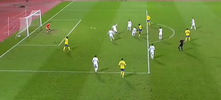 LIVE/ “TËRMET” në Elbasani – Vllaznia, sulmuesi