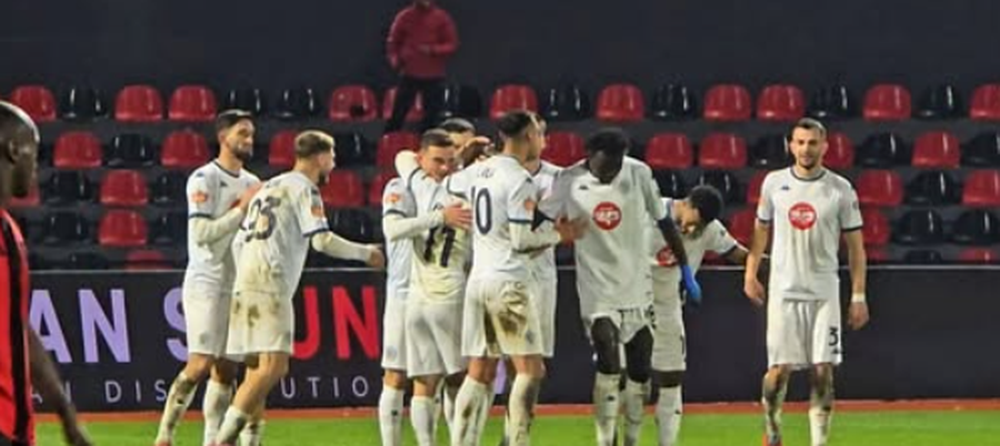 FOTOLAJM/ Fitorja me 3 gola në Vlorë, Dinamo reagon për herë