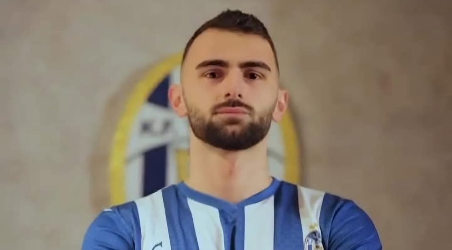 FOTOLAJM/ Ka luajtur 2 ndeshje te Kombëtarja, sulmuesi i kampionëve