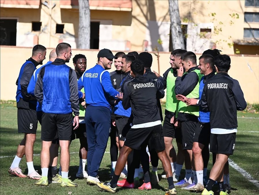 Përgatitjet për Kukësin, te Pogradeci s’ndalin vrullin