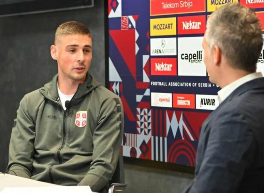 E PAPRITUR/ Burnley i pakënaqur me sulmuesit, gati të