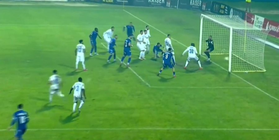 VIDEO/ Teuta nuk bind më, i “vjedh” Tiranës barazimin mes