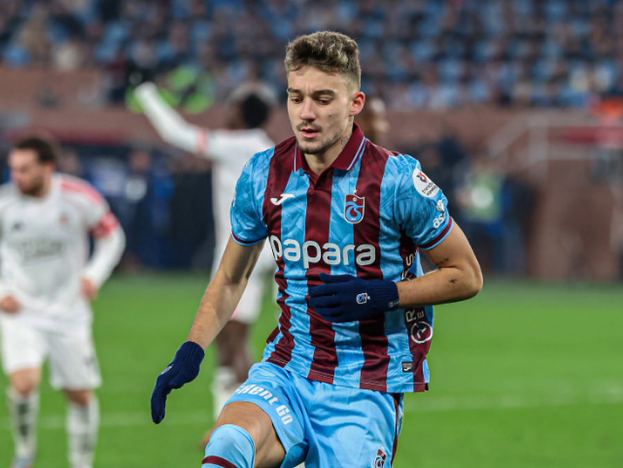 U sh&euml;noi supergol, trajneri i Besiktas &ldquo;vjell vrer&rdquo; ndaj Ernest