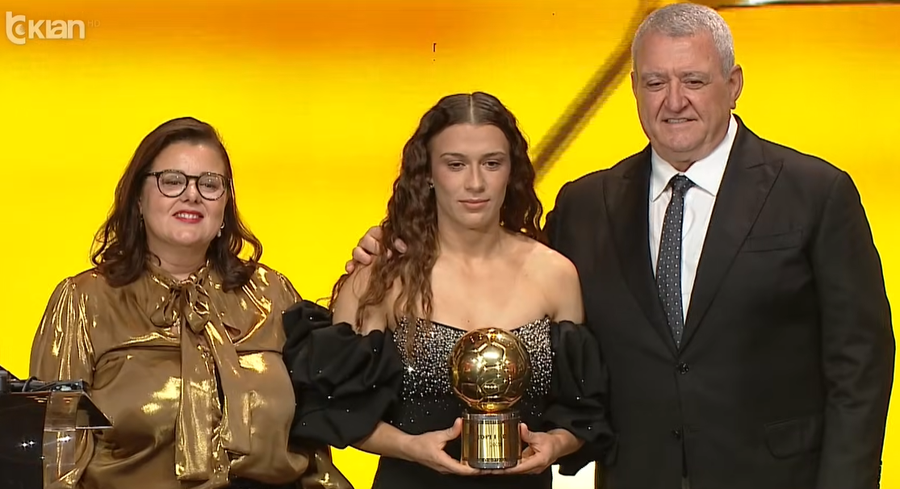 An&euml;tarja e KE-s&euml; dhe kryetarja e futbollit p&euml;r vajza Anila Basha